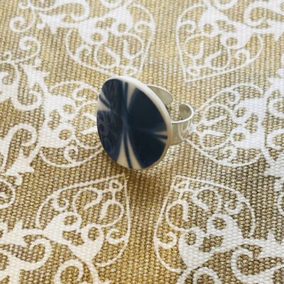Mon Amie ring