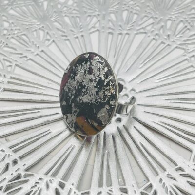 Ring lera/resin